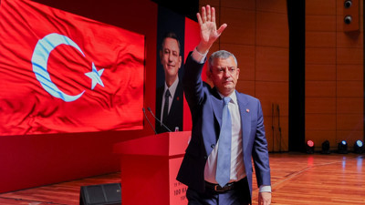 Özgür Özel: Günü gelecek Ekrem Başkan'ın bir vesikalık fotoğrafına yenileceksiniz