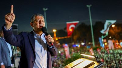 Özgür Özel: Erdoğan, bir vesikalık resme yenileceksin!