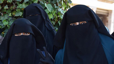 Kazakistan'da burka giymek resmen yasaklandı