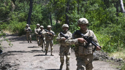 Jandarma düğmeye bastı! Orman yangınlarına karşı özel tim devrede