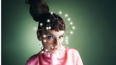 Nil Karaibrahimgil, World Akustik sahnesinde