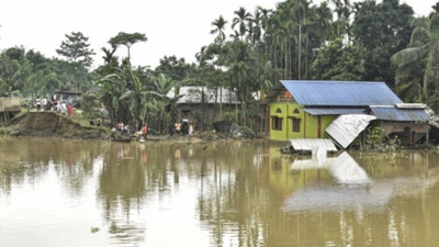 Hindistan'da bulut patlaması: Çok sayıda kişi yaşamını yitirdi