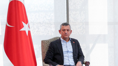 Özgür Özel açıkladı: Meclis'i olağanüstü toplantıya çağıracağız