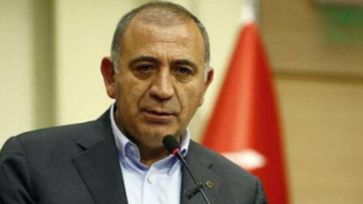 CHP İstanbul İl Başkanlığı’na kayyum olarak atanan Gürsel Tekin'den 'geliyoruz' paylaşımı