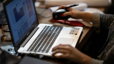 Bilgisayar ve tablet fiyatları cep yakıyor! Masraflar KYK bursunun 10 katına çıktı