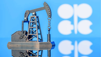 OPEC, ham petrol üretimini ağustosta günde 478 bin varil artırdı