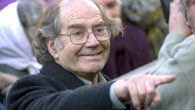 Nobel Barış Ödülü sahibi Perez, Netanyahu'nun tutuklanması için mahkemeye başvurdu