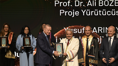 TOBB ETÜ’ye Dijital Dönüşüm ve Büyük Veri Çalışmaları ödülü verildi