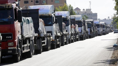 Gazze'de ateşkesin ardından ilk yardım TIR'ları kente giriş yaptı