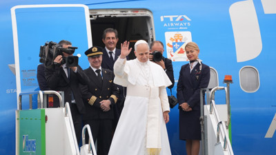 Papa 14. Leo Türkiye'den ayrıldı