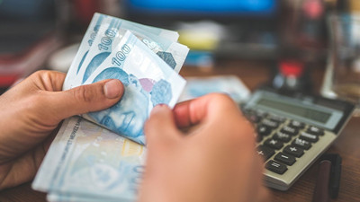 DİSK raporu: Asgari ücret bir ayda 1.359 TL eridi