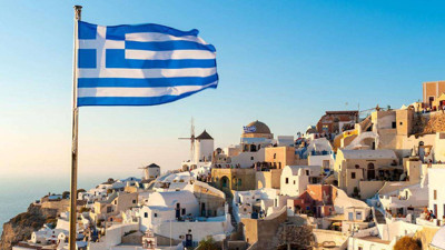 Yunanistan, T&uuml;rk turistlere y&ouml;nelik ekspres vize uygulamasını uzattı