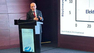 Bakan Şimşek: Endişeleri bırakın fırsatlara bakın