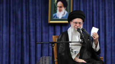 NYT yazdı: Hamaney'in &ouml;l&uuml;m&uuml;ne neden olan saldırı nasıl ger&ccedil;ekleştirildi?