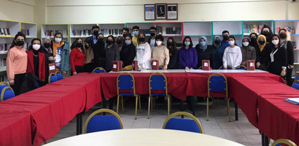 “Okuma Arkadaşım Annem” projesi büyük ilgi gördü - Resim : 1