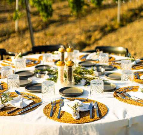 Gastronomi yazarları Tola Bağ Yemeği’nde buluştu - Resim : 1