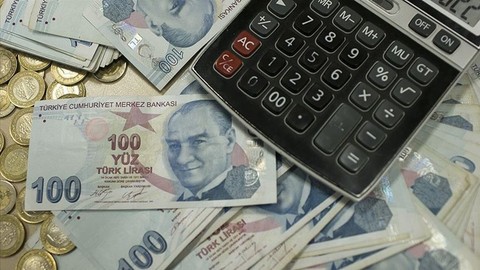 100 lira bozuk parayı 105 liraya satın alıyor