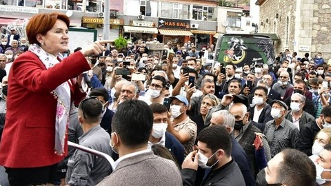 Akşener'e Sivas'ta sözlü saldırı