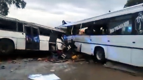 Senegal'de iki otobüs çarpıştı: 38 ölü