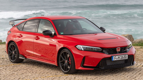 Hakkını vererek limitlere çıkarıyor: Honda Civic Type R