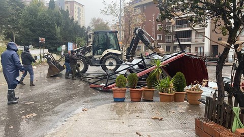 Selden etkilenenlere 5 bin lira destek