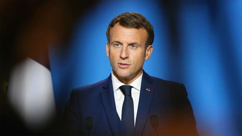 Macron'dan 'iç savaş' uyarısı