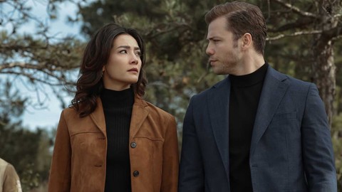 Boykot nedeniyle çıkarılmıştı. TRT, Aybüke Pusat’ın yerine bakın hangi oyuncuya teklif götürdü