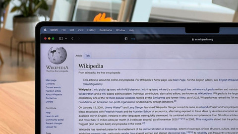 Rusya'da Wikipedia’ya pedofili suçlaması: 3 milyon ruble para cezası verdi