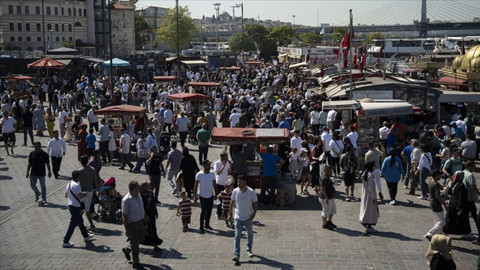 YAŞAM ŞARTLARI GÖÇ ETTİRİYOR