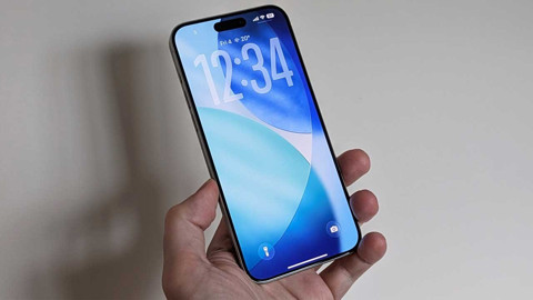 12 yıl sonra en büyük güncelleme. Apple, iPhone’lar için iOS 26 betayı yayınladı. Sil baştan değişti