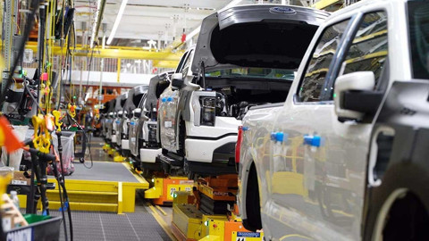 Bu 2 uyarıyı gören hemen servise! Otomobil devi 500.000 aracını geri çağırdı; sorun ciddi