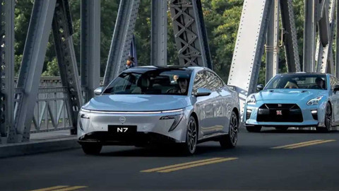 92 yıllık otomobil devi eriyip gidiyor! Üretim yarıya çekildi, Çinli şirketlerden yardım istedi