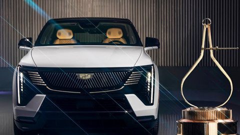 Yılın SUV otomobili belli oldu! Efsane geri döndü