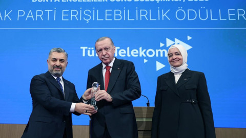 Cumhurbaşkanı Erdoğan'dan Türk Telekom'a Dijital Erişilebilirlik ödülü