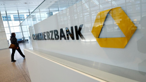 Commerzbank'tan 1,2 milyar euroluk geri alım kararı