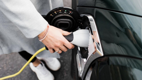 Türkiye'de araç tercihi değişti: Dizel düşüşte, elektrikli yükselişte