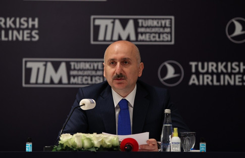 Bakan Karaismailoğlu: Havacılık sektörü dünyada rekabetçi güç olarak öne çıkıyor