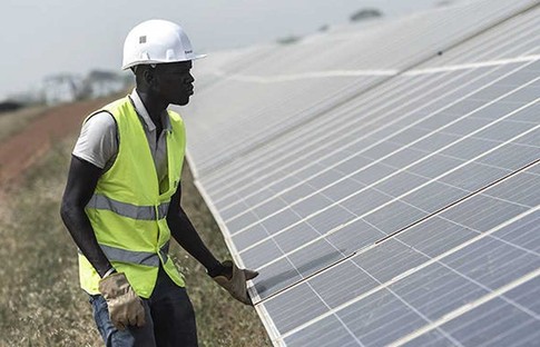 SolarAPEX, projelerini Senegal Parlamento üyelerine tanıttı