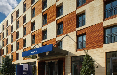 Accor’dan Akfen GYO’ya destek