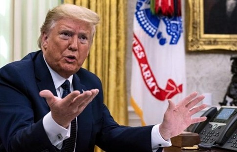 Trump: Putin, Biden ile oynuyor