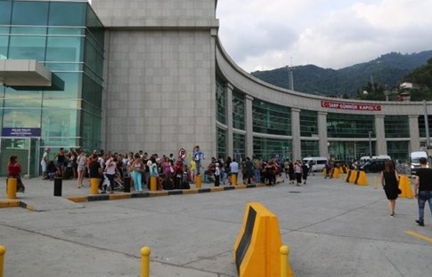Gürcistan, sınır kapılarını turistlere 1 Haziran’da açıyor