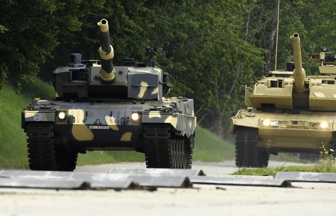 Leopard 2A4 için geliştirilen zırh paketinin seri üretimine geçildi