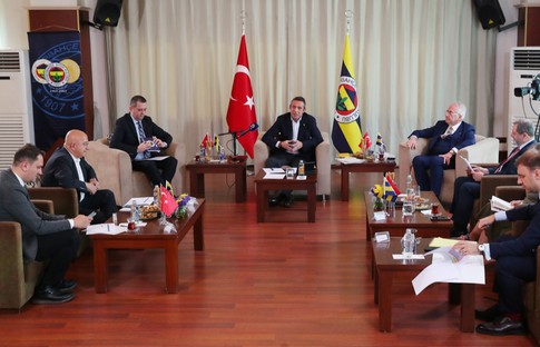 Ali Koç: Kulüplerin ekonomisi faizi bile ödeyemiyor