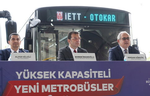 İstanbul’a 100 yeni metrobüs alımı için imzalar atıldı