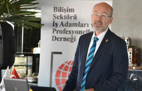 “Bursa'da bilişim ekosistemi oluşmasını hedefliyoruz”