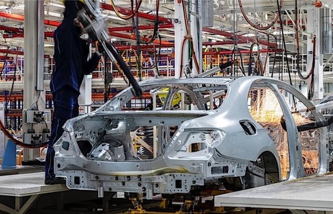 Mercedes, Avrupa Batarya İttifakı'na katılıyor