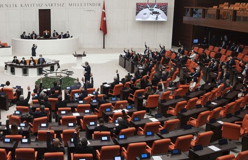 Türk askerinin Azerbaycan'daki görev süresi uzatıldı