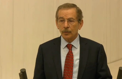Abdüllatif Şener: Kur şirketler açısından daha büyük bir bela