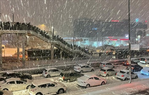 İstanbul'da kar esareti