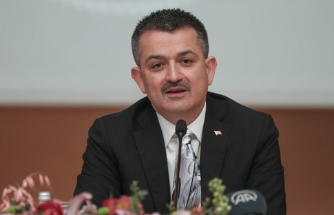 Bakan Pakdemirli: Çiftçimiz bugün para kazanıyor